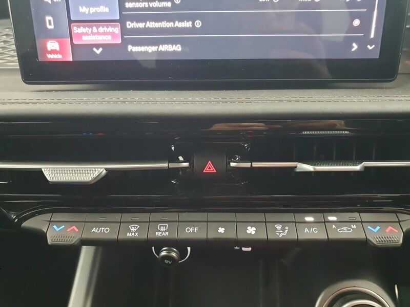 More views of Alfa Romeo Tonale