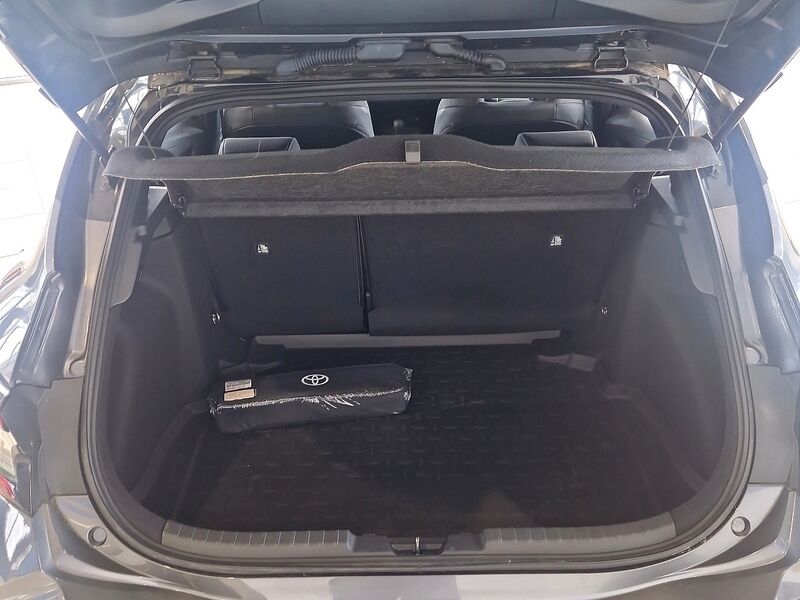 More views of Toyota Corolla