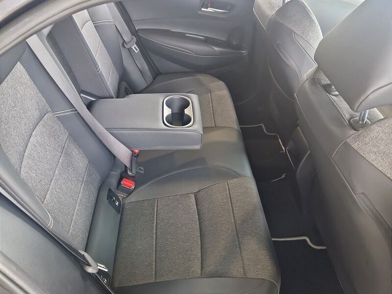 More views of Toyota Corolla