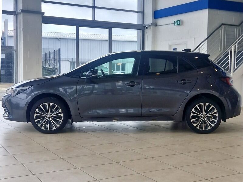 More views of Toyota Corolla