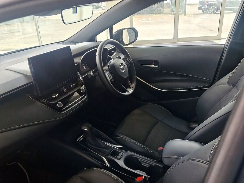 More views of Toyota Corolla
