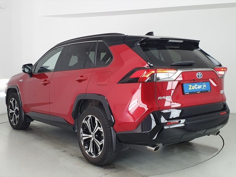 More views of Toyota RAV4