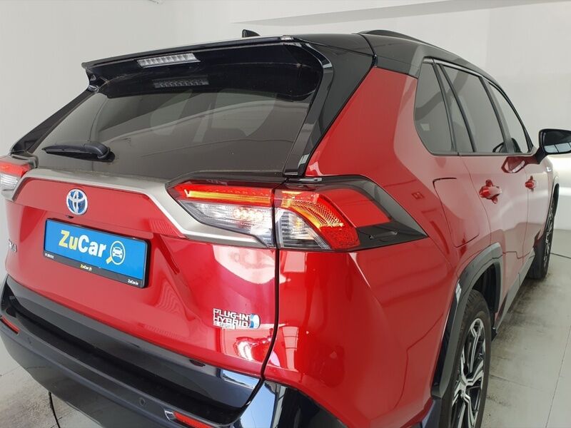 More views of Toyota RAV4