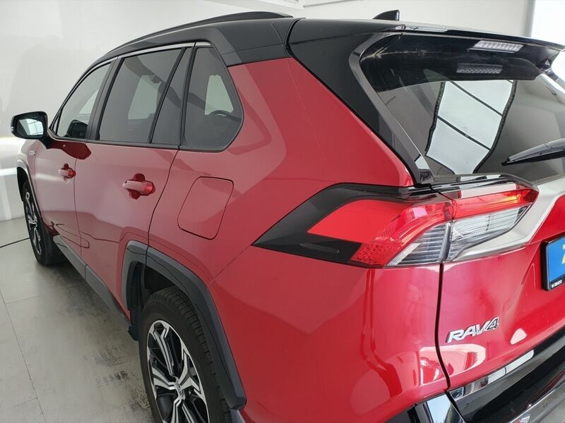 More views of Toyota RAV4