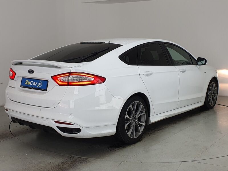 More views of Ford Mondeo