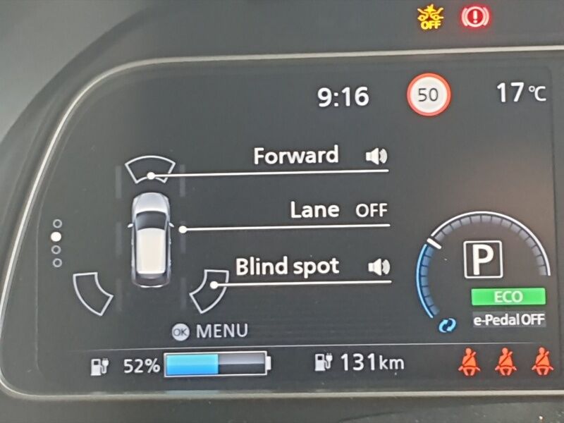 More views of Nissan Leaf