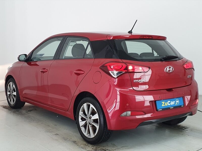 More views of Hyundai i20