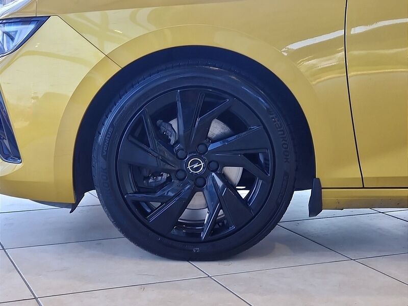 More views of Opel Astra