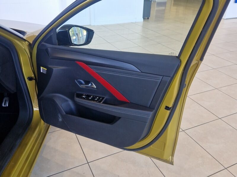 More views of Opel Astra