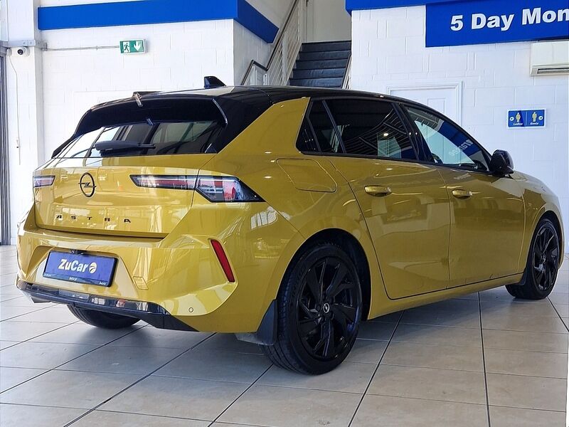 More views of Opel Astra