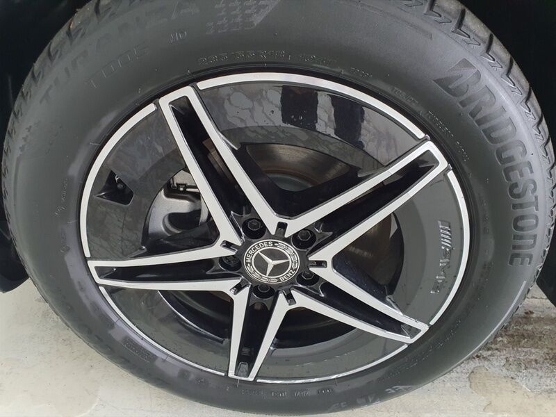 More views of Mercedes-Benz EQA
