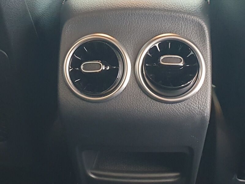 More views of Mercedes-Benz EQA