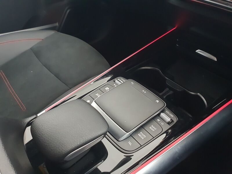 More views of Mercedes-Benz EQA