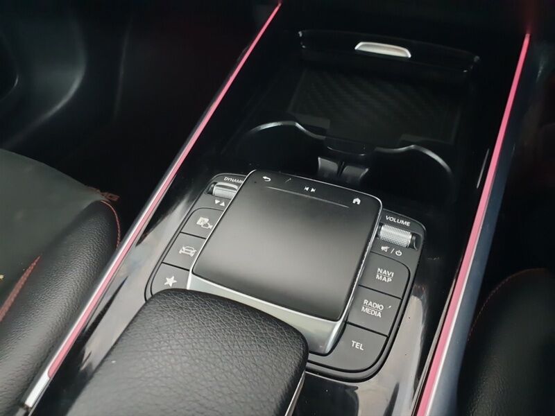 More views of Mercedes-Benz EQB