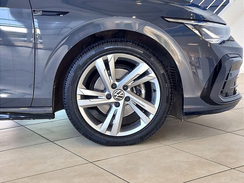 More views of Volkswagen Golf