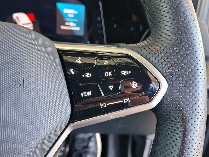 More views of Volkswagen Golf
