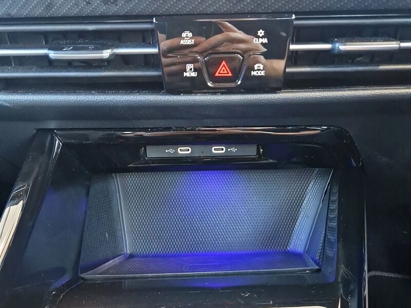 More views of Volkswagen Golf