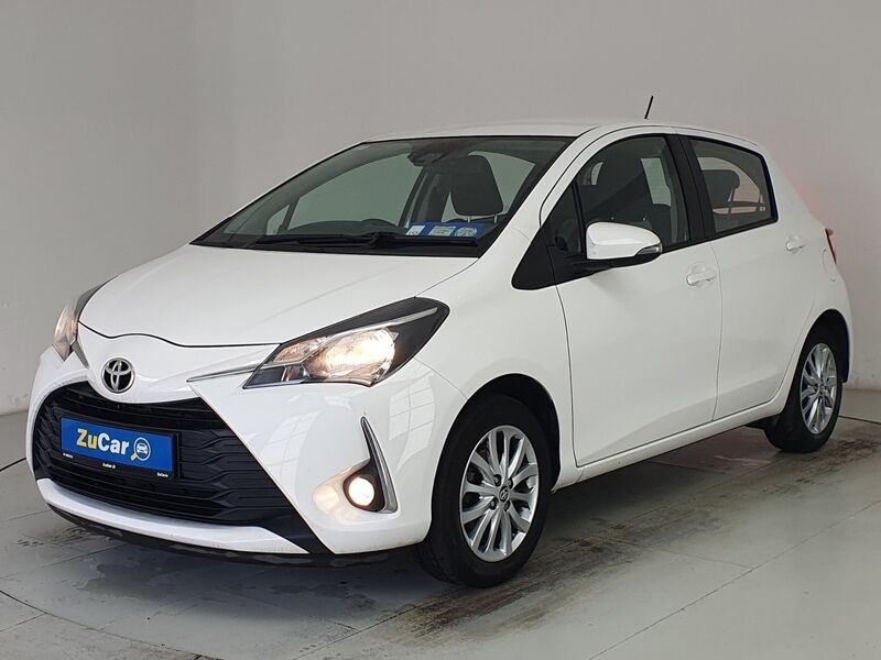 More views of Toyota Yaris