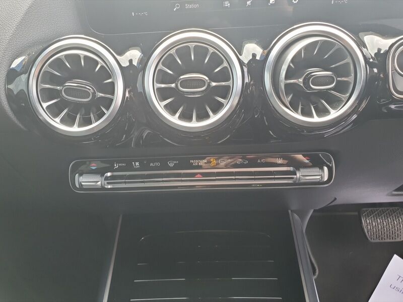 More views of Mercedes-Benz EQA