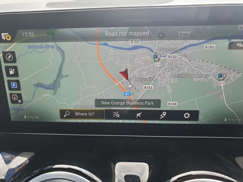 More views of Mercedes-Benz EQA