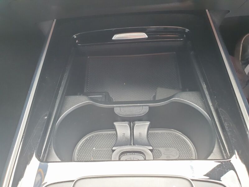 More views of Mercedes-Benz EQA