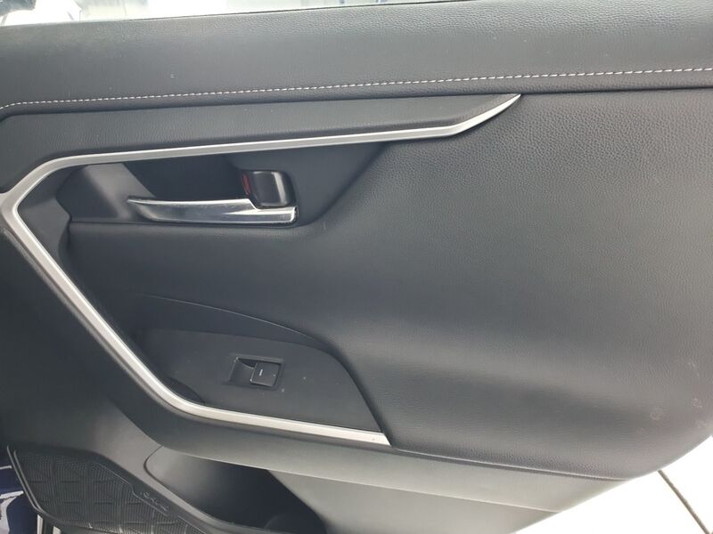 More views of Toyota RAV4