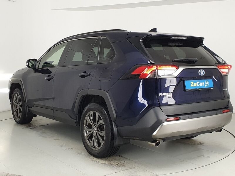 More views of Toyota RAV4