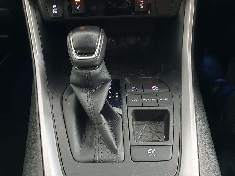 More views of Toyota RAV4