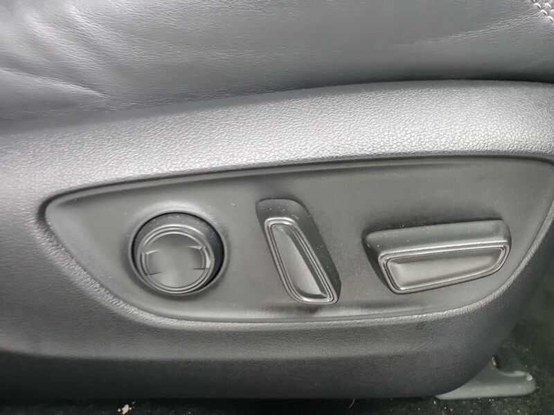 More views of Toyota RAV4