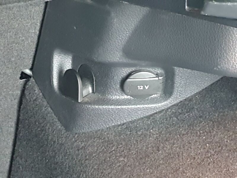 More views of Volkswagen Golf