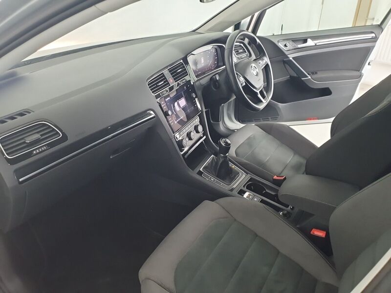 More views of Volkswagen Golf