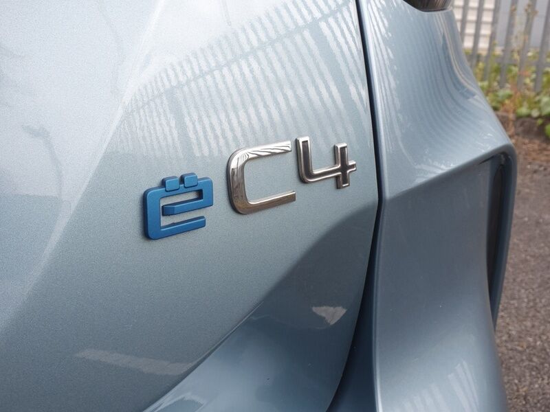 More views of Citroen e-C4 X