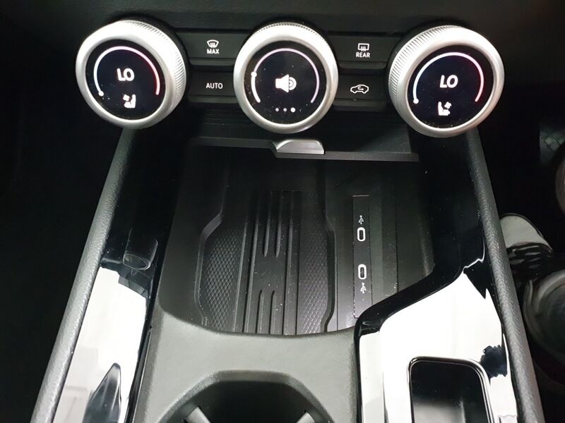 More views of Skoda Superb