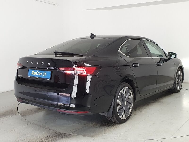 More views of Skoda Superb