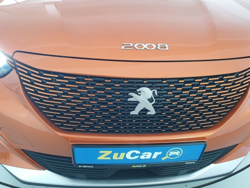 More views of Peugeot 2008