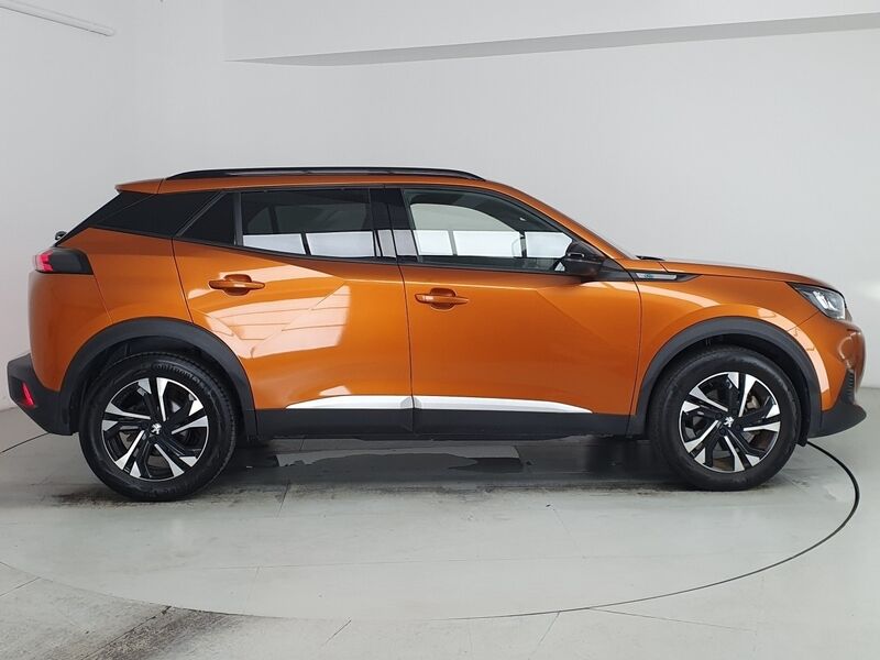 More views of Peugeot 2008