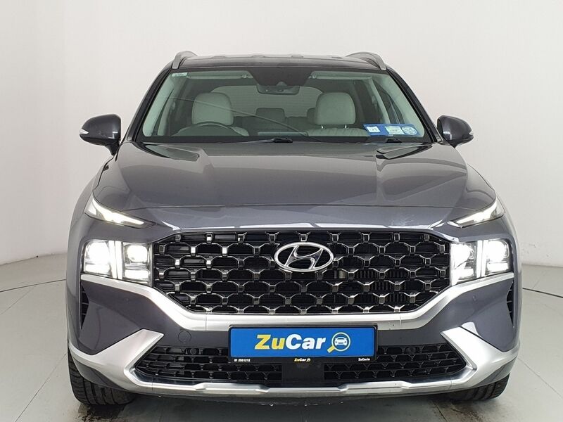 More views of Hyundai Santa Fe