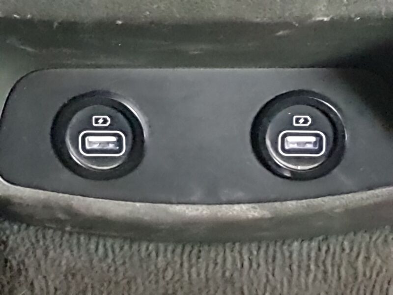More views of Hyundai Santa Fe