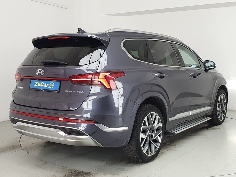 More views of Hyundai Santa Fe