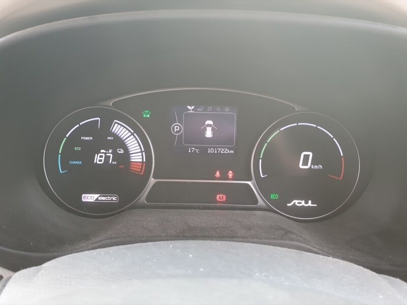 More views of Kia Soul