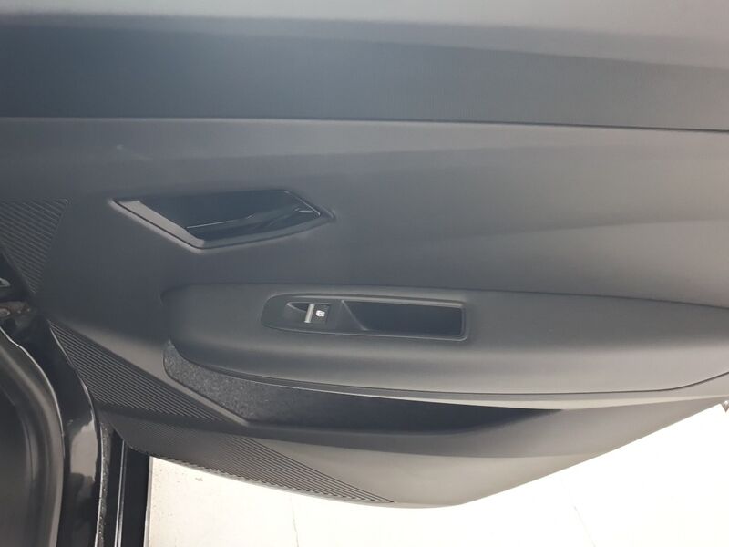 More views of Renault Megane E-Tech