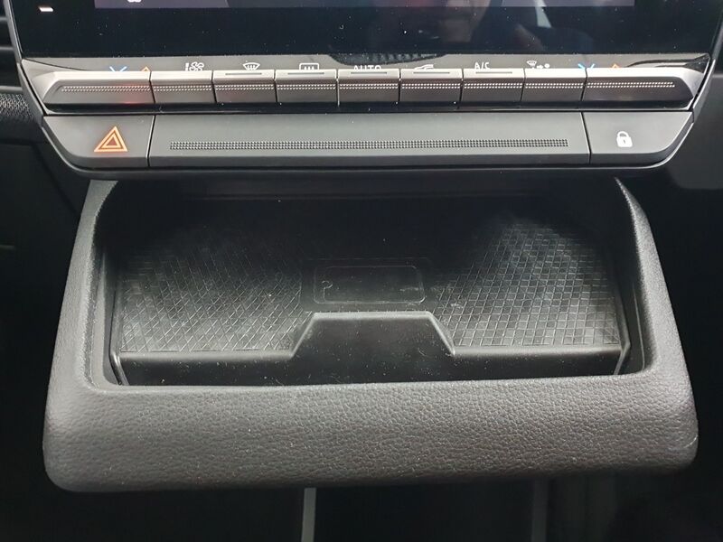 More views of Renault Megane E-Tech