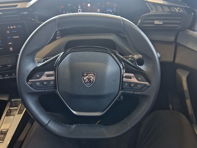 More views of Peugeot 308