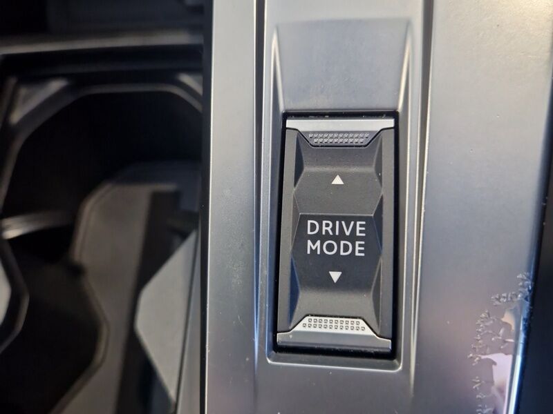 More views of Peugeot 308