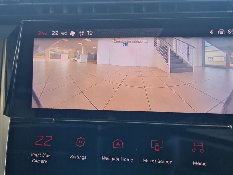 More views of Peugeot 308