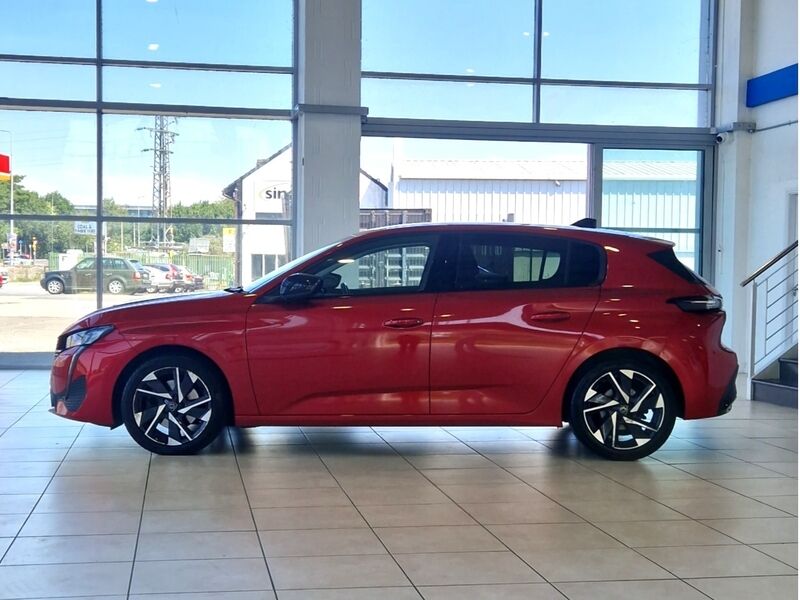 More views of Peugeot 308