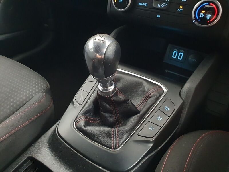 More views of Ford Focus
