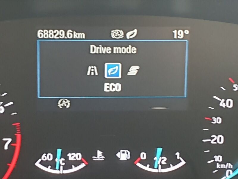More views of Ford Focus