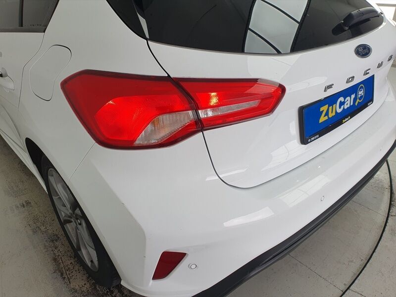 More views of Ford Focus
