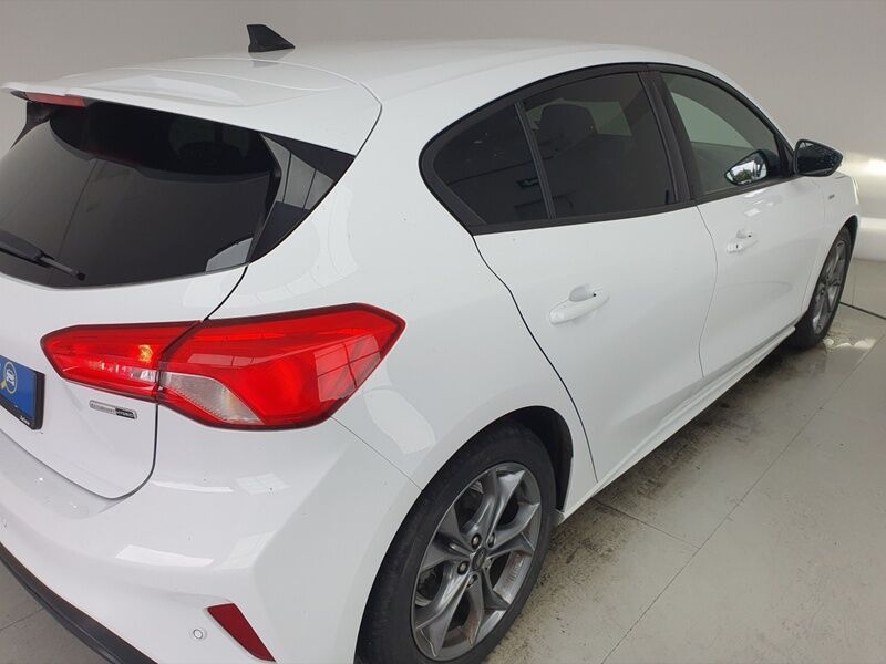 More views of Ford Focus